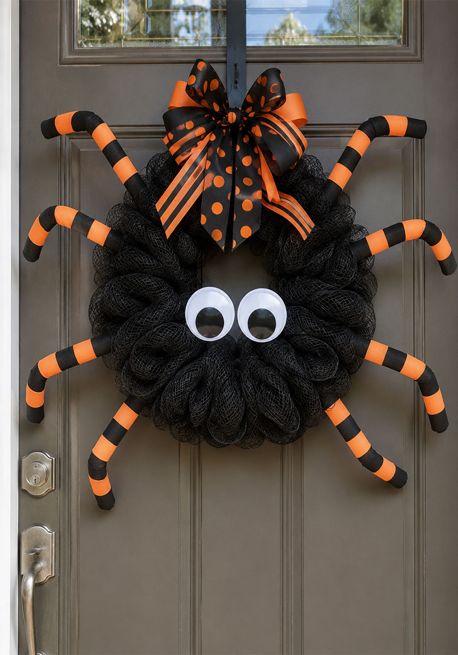 DIY giant spider mesh wreath Halloween front door decoration