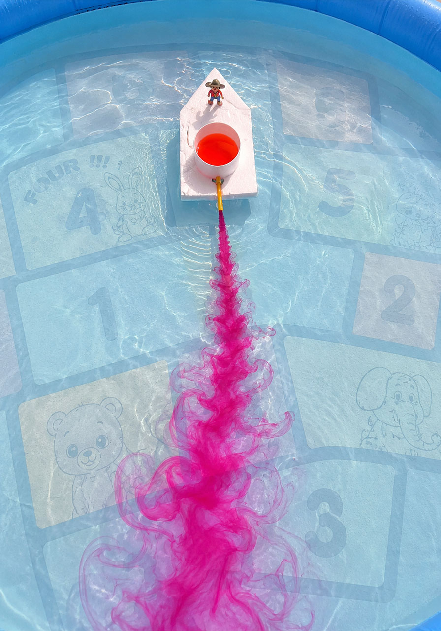 Second color test showing a pink swirling trail behind the STEM Mini Picassos boat